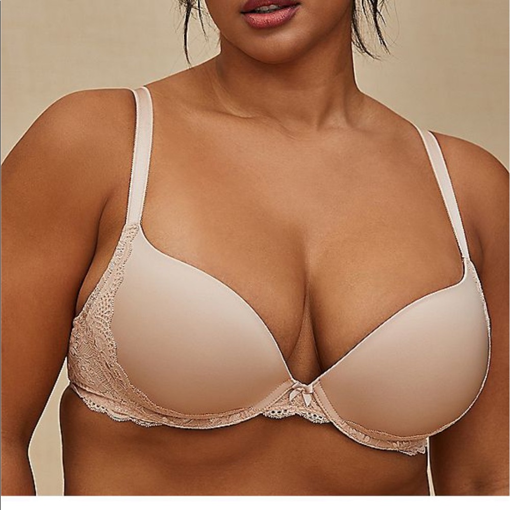 Torrid curve push up plunge nude bra size 46B